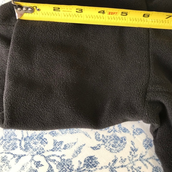 Old Navy black cowl neck long sleeved black Sweatshirt in Girls Size 8 - Picture 13 of 13